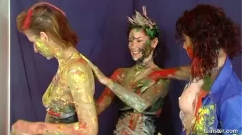 Crazy Color Combinations On These Chicks Screencap 36 on sinx.preview.netperv.com