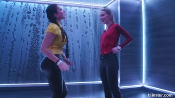 Elegant, Wet, And Living It Up! Screencap 63 on sinx.preview.netperv.com