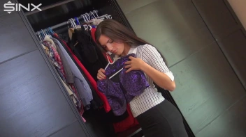 Sexy Clothes Dispute Causes A Catfight Screencap 2 on sinx.preview.netperv.com