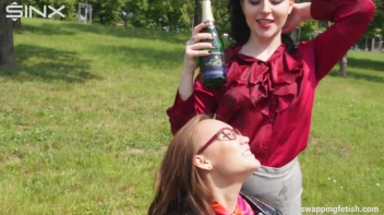 Cuties Drink Champagne Second Hand - Cam 2 Screencap 13 on sinx.preview.netperv.com