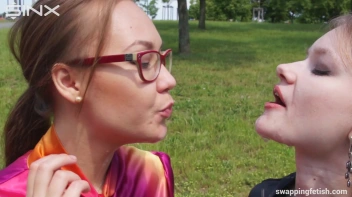 Cuties Drink Champagne Second Hand - Cam 2 Screencap 59 on sinx.preview.netperv.com