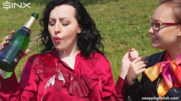 Cuties Drink Champagne Second Hand - Cam 2 Screencap 7 on sinx.preview.netperv.com