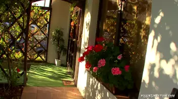 Lesbian Pissers Screencap 10 on sinx.preview.netperv.com