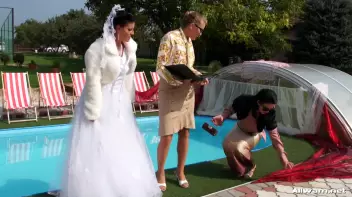 Wedding Day Wetlook Disaster Screencap 11 on sinx.preview.netperv.com