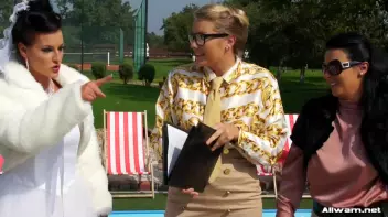 Wedding Day Wetlook Disaster Screencap 15 on sinx.preview.netperv.com