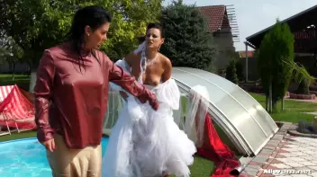 Wedding Day Wetlook Disaster Screencap 74 on sinx.preview.netperv.com