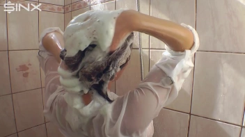 Gorgeous Big Tits Brunette Shower Fun Screencap 58 on sinx.preview.netperv.com