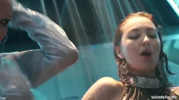 Wet amateurs owning these club showers Screencap 36 on sinx.preview.netperv.com