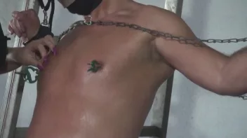 Extrem Gefoltert und abgewichst Screencap 100 on sinx.preview.netperv.com