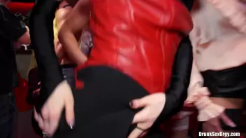 Valentine's Day Vaginas Part 1 - Main Edit Screencap 43 on sinx.preview.netperv.com