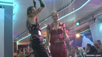 Winter WonderBang Part 3 - Cam 4 Screencap 88 on sinx.preview.netperv.com