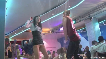 Winter WonderBang Part 3 - Cam 4 Screencap 11 on sinx.preview.netperv.com