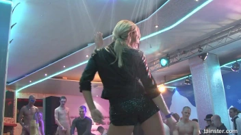 Winter WonderBang Part 3 - Cam 4 Screencap 20 on sinx.preview.netperv.com