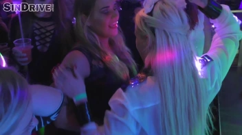Blonde Gives Crazy Blowjob At Sex Party Screencap 4 on sinx.preview.netperv.com