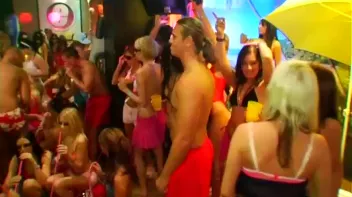 Bay Crotch Part 1 - Cam 3 Screencap 18 on sinx.preview.netperv.com