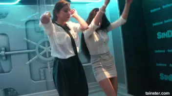 Babes having some naughty wet fun Screencap 48 on sinx.preview.netperv.com