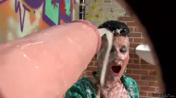 She Knocks And He Cums Screencap 73 on sinx.preview.netperv.com