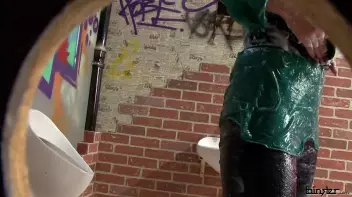 She Knocks And He Cums Screencap 80 on sinx.preview.netperv.com