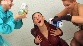 Milky Wet And Messy Fun For Three Babes Screencap 10 on sinx.preview.netperv.com