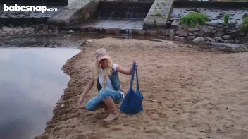 Jewelery Theft Has A Way Of Coming Between Friends! Screencap 1 on sinx.preview.netperv.com