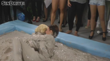 Muddy Wrestling: Pornstar Power - Nathaly Cherie vs. Vanessa Screencap 11 on sinx.preview.netperv.com