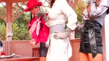 Gina's Unfortunate Series of Events Screencap 28 on sinx.preview.netperv.com