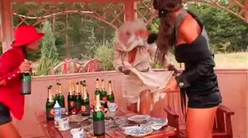 Gina's Unfortunate Series of Events Screencap 77 on sinx.preview.netperv.com