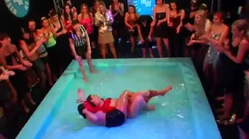 Kia Winston vs. Anita Queen Screencap 87 on sinx.preview.netperv.com