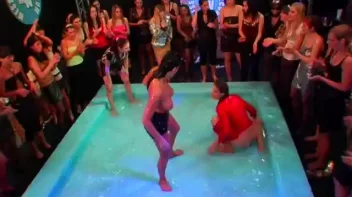 Kia Winston vs. Anita Queen Screencap 82 on sinx.preview.netperv.com