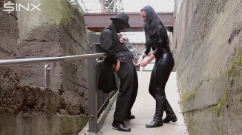 CBT und Nippelspiele im Freien Screencap 18 on sinx.preview.netperv.com