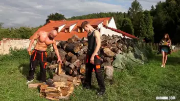 Real Men Work That Wood Screencap 8 on sinx.preview.netperv.com