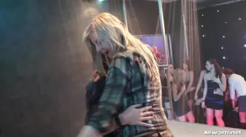 Real Deal Shower Party! Screencap 20 on sinx.preview.netperv.com