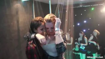 Real Deal Shower Party! Screencap 25 on sinx.preview.netperv.com