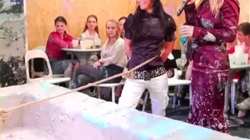 Crazy Bitches Covered in Filth Screencap 44 on sinx.preview.netperv.com