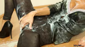 Stopped In Her Tracks By The Slime Wave Screencap 33 on sinx.preview.netperv.com