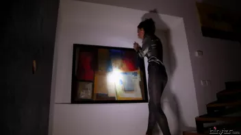 Stopped In Her Tracks By The Slime Wave Screencap 6 on sinx.preview.netperv.com