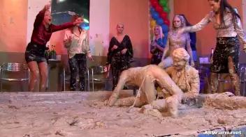 All Out Brawl Screencap 50 on sinx.preview.netperv.com