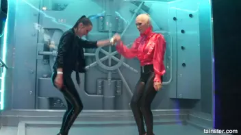 Wet and crazy amateur girls  Screencap 41 on sinx.preview.netperv.com