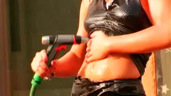 Wash and Wear Screencap 19 on sinx.preview.netperv.com