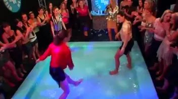 Kia Winston vs. Anita Queen Screencap 14 on sinx.preview.netperv.com