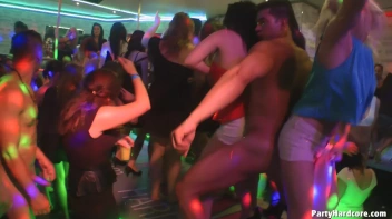 Party Hardcore Gone Crazy Vol. 13 Part 6 - Cam 2 Screencap 35 on sinx.preview.netperv.com