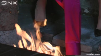 Hot Fiery Revenge Screencap 28 on sinx.preview.netperv.com