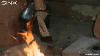 Hot Fiery Revenge Screencap 61 on sinx.preview.netperv.com