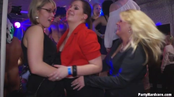 Party Hardcore Vol. 71 Part 3 - Cam 4 Screencap 58 on sinx.preview.netperv.com