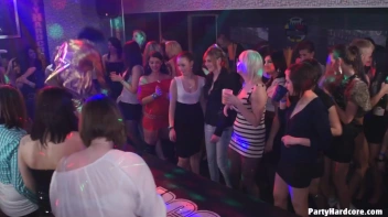 Party Hardcore Vol. 71 Part 3 - Cam 4 Screencap 6 on sinx.preview.netperv.com