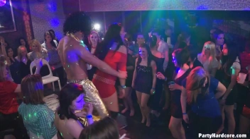 Party Hardcore Vol. 71 Part 3 - Cam 4 Screencap 16 on sinx.preview.netperv.com