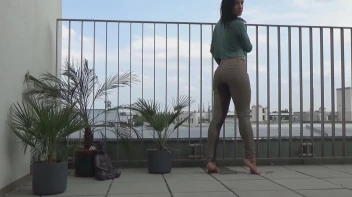 Voll in meine Hose gepisst Screencap 15 on sinx.preview.netperv.com
