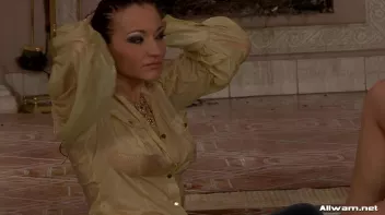 Captive Wetlook Fun Screencap 52 on sinx.preview.netperv.com