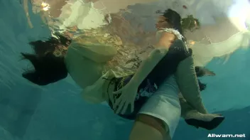 Captive Wetlook Fun Screencap 68 on sinx.preview.netperv.com