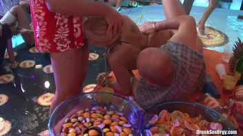 Bikini Beach Balls Part 3 - Cam 3 Screencap 56 on sinx.preview.netperv.com